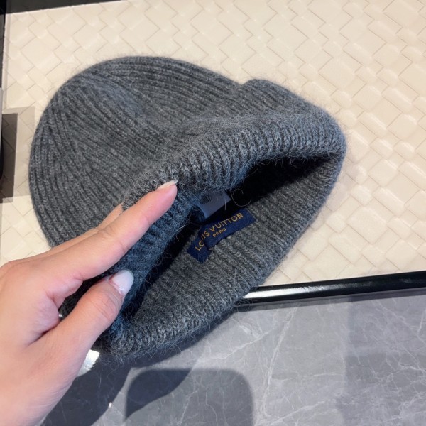 Streetwear Hat LV 329200