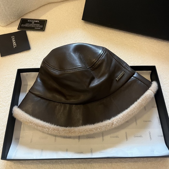 Streetwear Hat BURBERRY 329183
