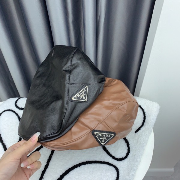 Streetwear Hat Prada  329160