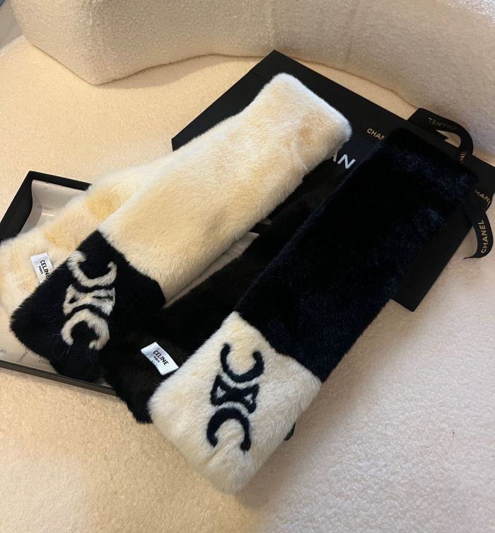 Streetwear Scarf CELINE 329210