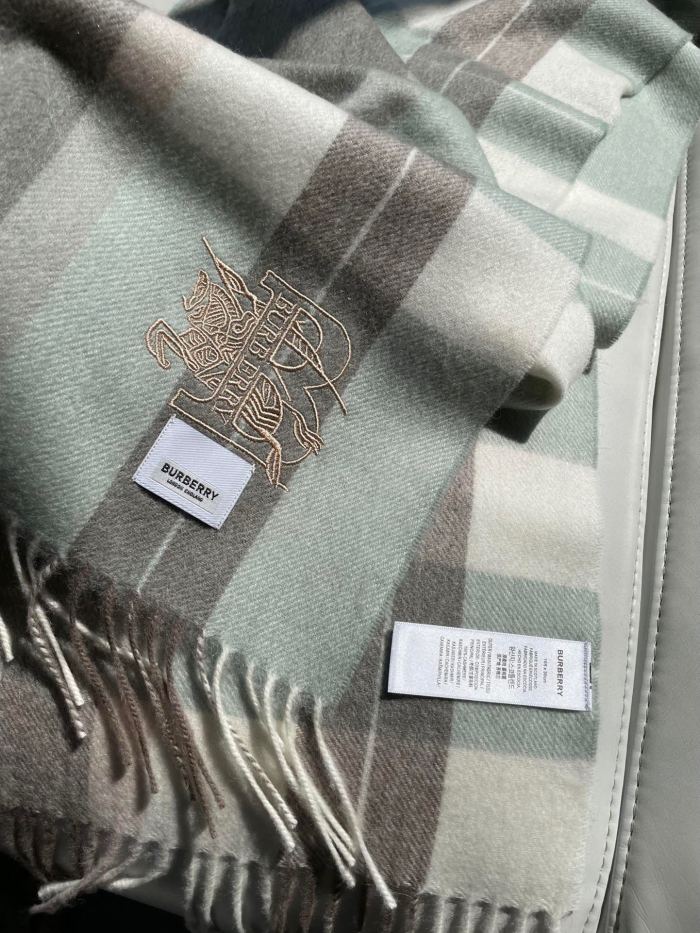 Streetwear Scarf Burberry 329089 size:180*35cm