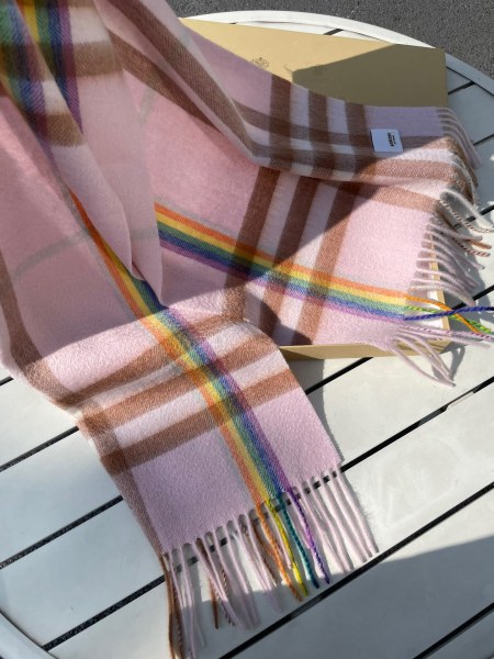 Streetwear Scarf Burberry 329094 SIZE:30*200cm