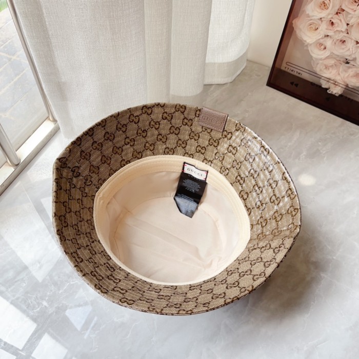 Streetwear Hat Gucci 329132