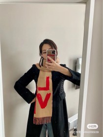 Streetwear Scarf BURBERRY 329099 size：186*35cm