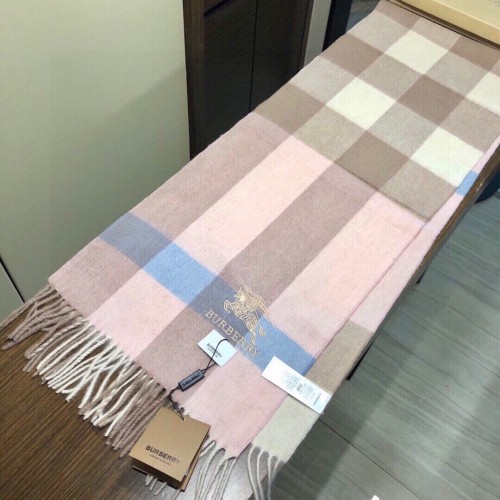 Streetwear Scarf Burberry 329073 size:180*35cm