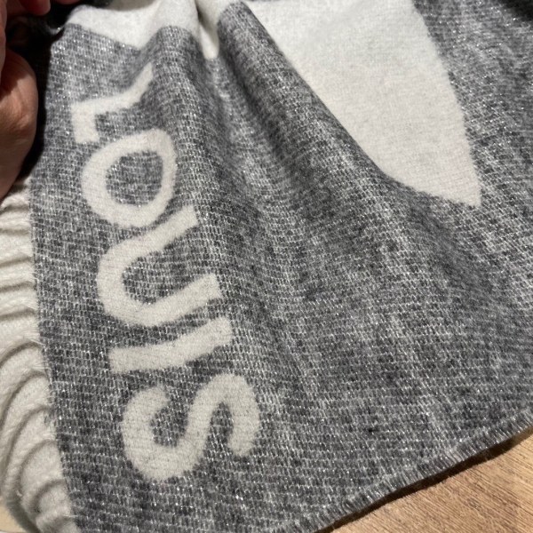 Streetwear Hat LV 329126