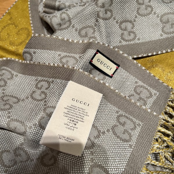 Streetwear Scarf GUCCI 329103 SIZE:90cm*90cm