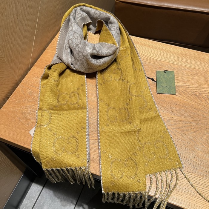 Streetwear Scarf GUCCI 329103 SIZE:90cm*90cm