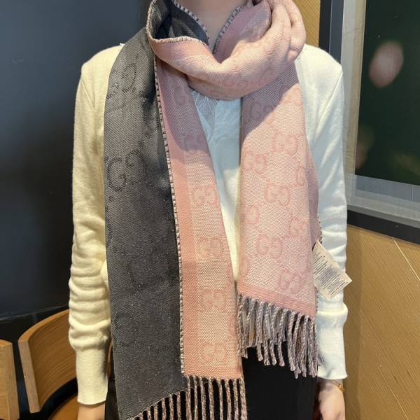 Streetwear Scarf GUCCI 329101 SIZE:90cm*90cm