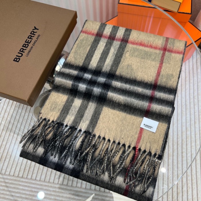 Streetwear Scarf BURBERRY 329098 size：186*35cm