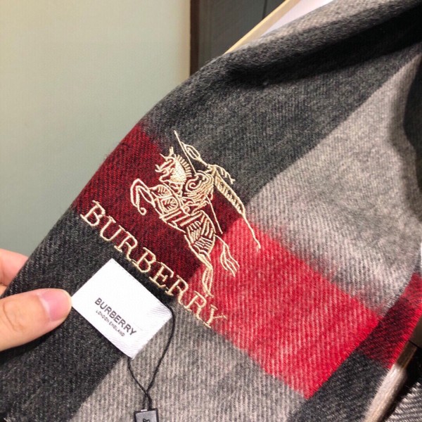 Streetwear Scarf  Burberry 329071  size:180*35cm
