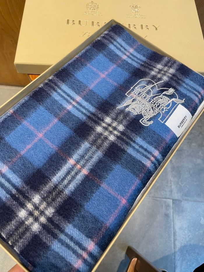 Streetwear Scarf Burberry 329086 size:180*35cm