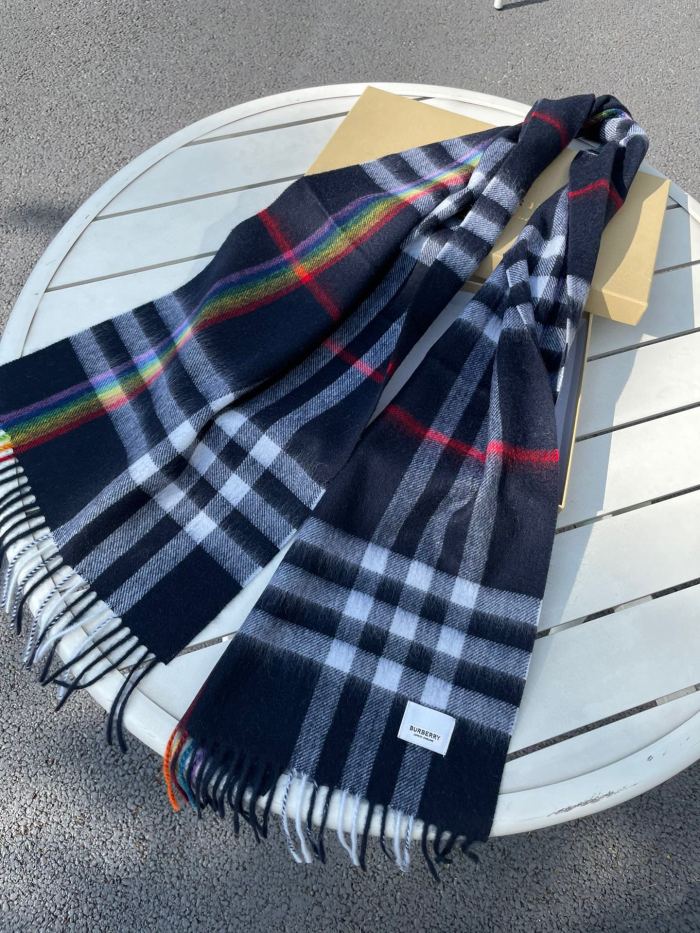 Streetwear Scarf Burberry 329095 SIZE:30*200cm