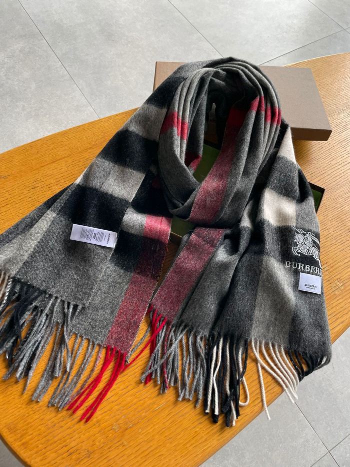 Streetwear Scarf Burberry 329082 size:70*200cm