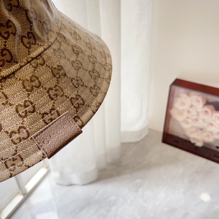 Streetwear Hat Gucci 329132