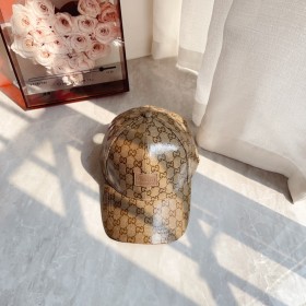 Streetwear Hat Gucci 329130