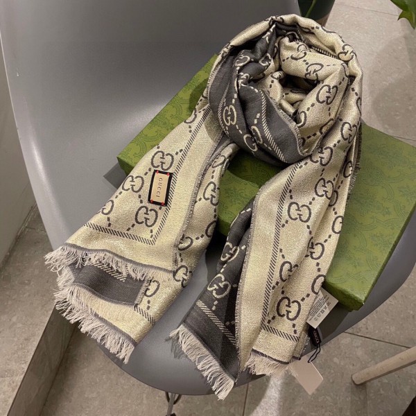 Streetwear Scarf GUCCI 329110 SIZE:45*195cm