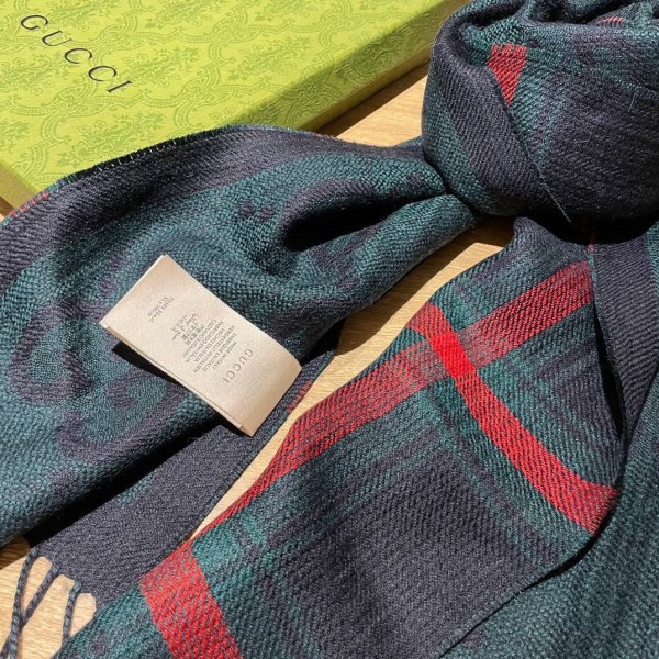 Streetwear Scarf GUCCI 329111 SIZE:45*170cm
