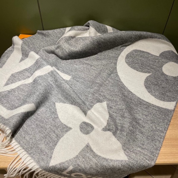 Streetwear Hat LV 329126