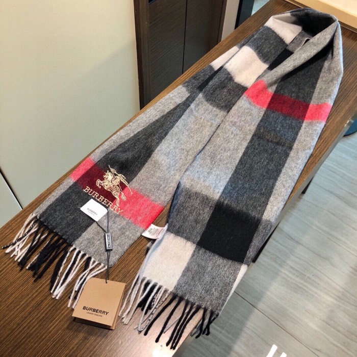 Streetwear Scarf  Burberry 329071  size:180*35cm