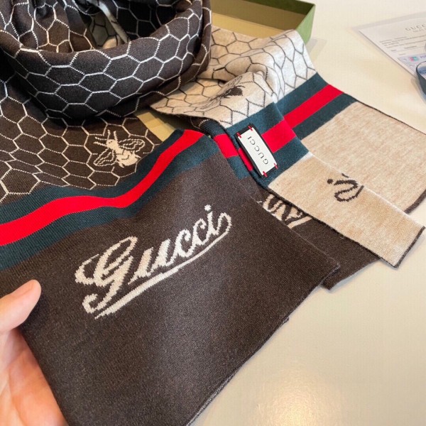Streetwear Scarf GUCCI  329067 size:32*180cm