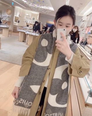 Streetwear Hat LV 329126