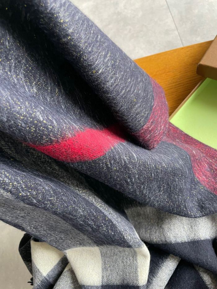 Streetwear Scarf Burberry 329084 size:70*200cm