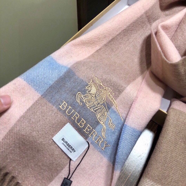 Streetwear Scarf Burberry 329073 size:180*35cm