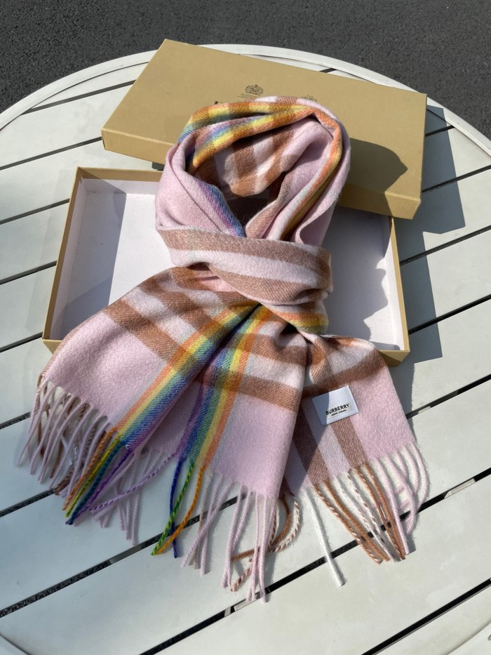 Streetwear Scarf Burberry 329094 SIZE:30*200cm