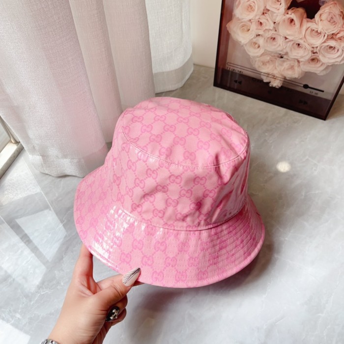 Streetwear Hat Gucci 329131