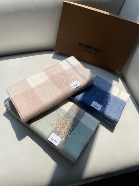 Streetwear Scarf Burberry 329088 size:180*35cm