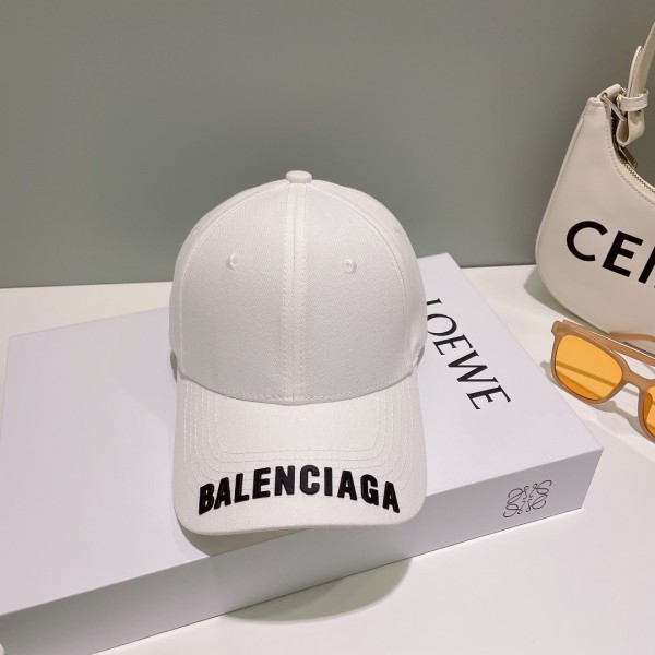 Streetwear Hat balenciaga 329035
