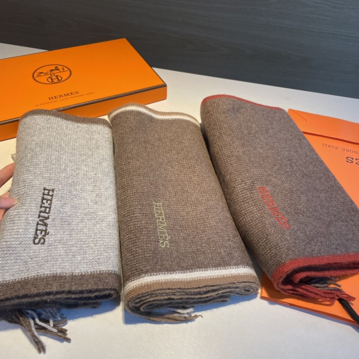 Streetwear Scarf Hermes 329025 SIZE:30*180cm