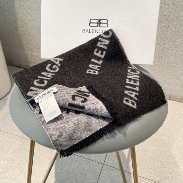 Streetwear Scarf BURBERRY 329064 size：32*180cm