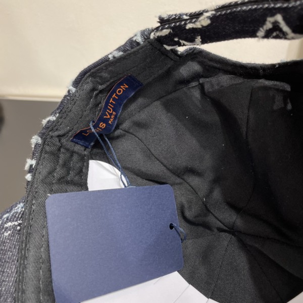 Streetwear Hat LV 329054