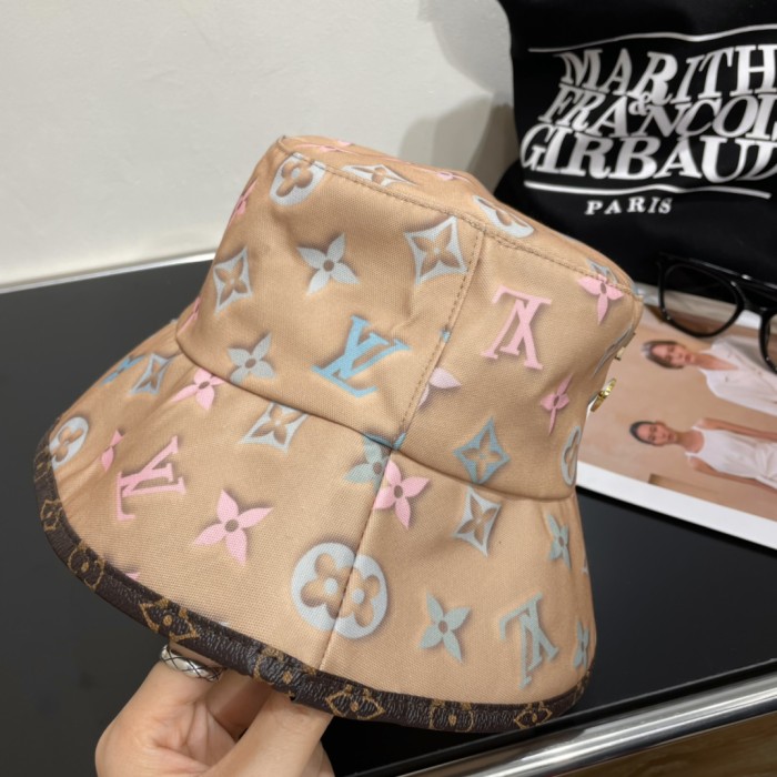Streetwear Hat LV 329050