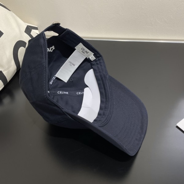 Streetwear Hat Celine 329059