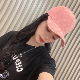 Streetwear Hat LV 329044