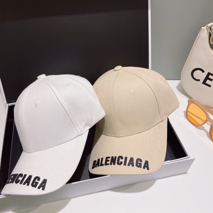 Streetwear Hat balenciaga 329032