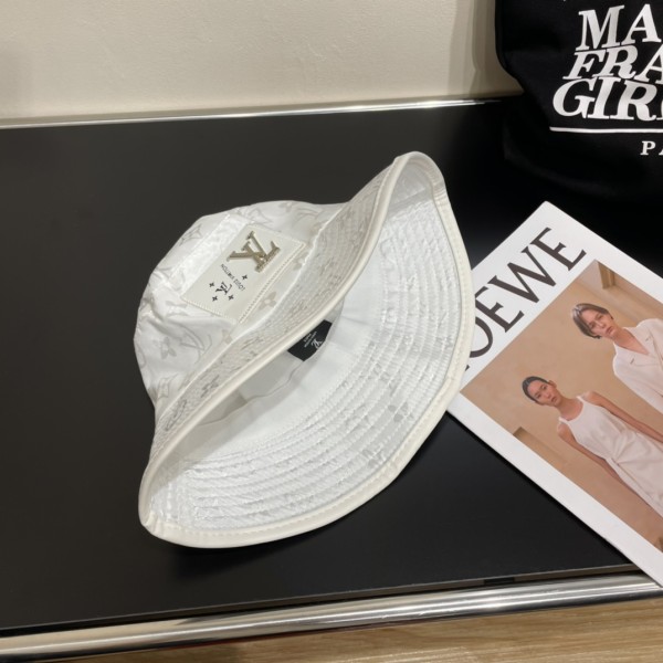 Streetwear Hat LV 329047