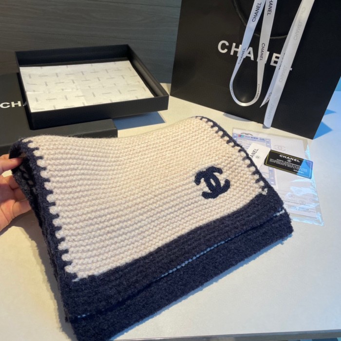 Streetwear Scarf CHANEL 329023 SIZE: 30*200cm
