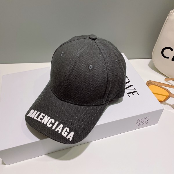 Streetwear Hat balenciaga 329034
