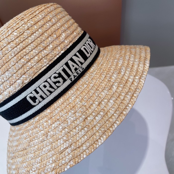 Streetwear Hat DIOR 329038