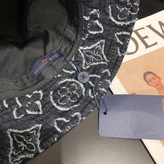 Streetwear Hat LV 329053