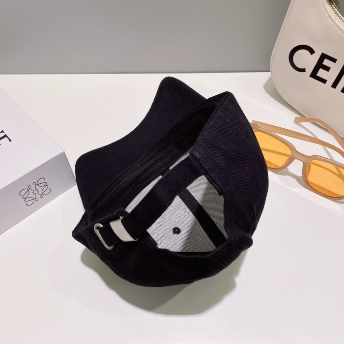 Streetwear Hat BALENCIAGA 329033