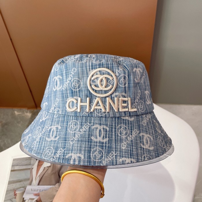 Streetwear Hat Chanel 329037