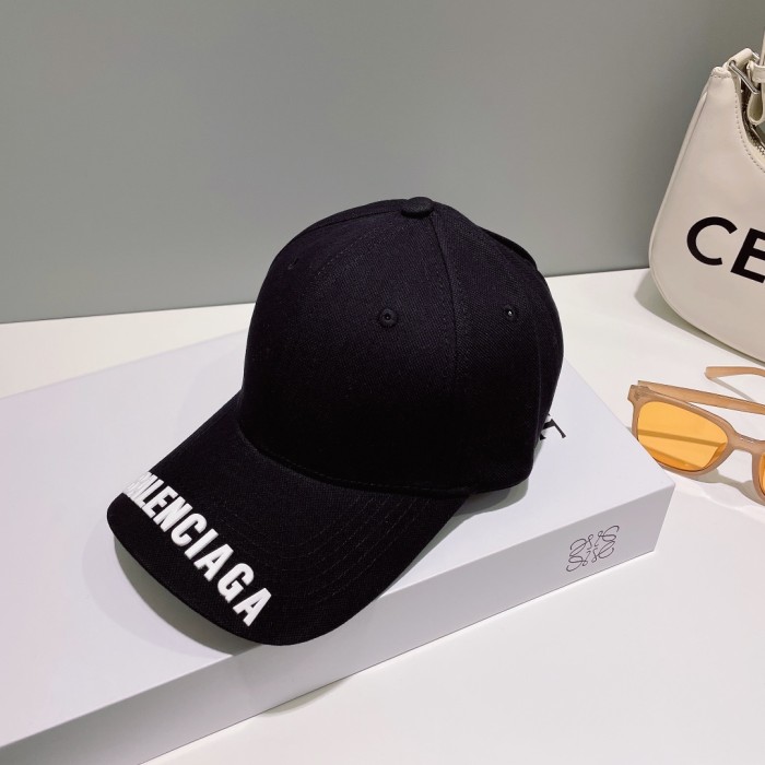 Streetwear Hat BALENCIAGA 329033