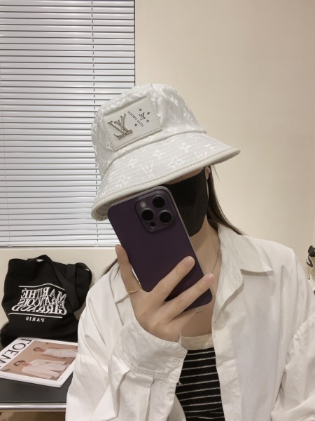 Streetwear Hat LV 329047