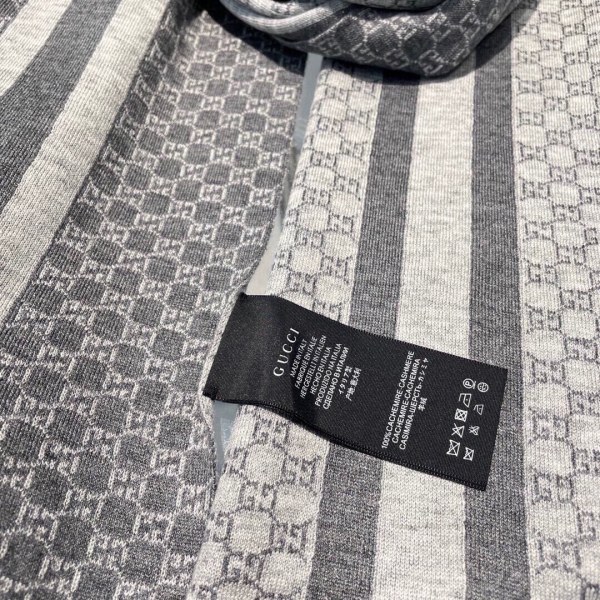 Streetwear Scarf GUCCI 329060 SIZE:32*180cm