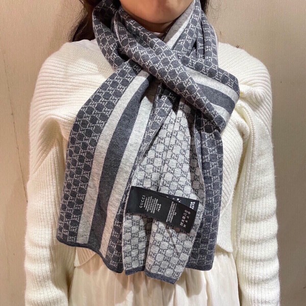 Streetwear Scarf GUCCI 329062 SIZE:32*180cm